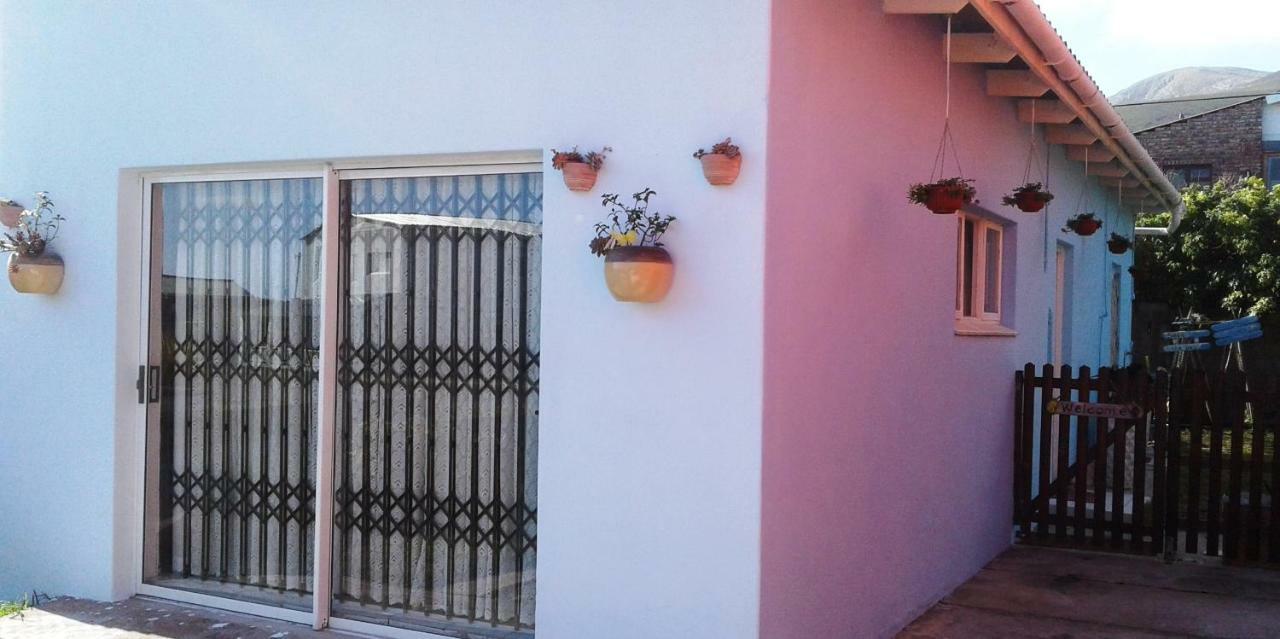 36 Df Strauss Street Apartment Kleinmond Exterior photo